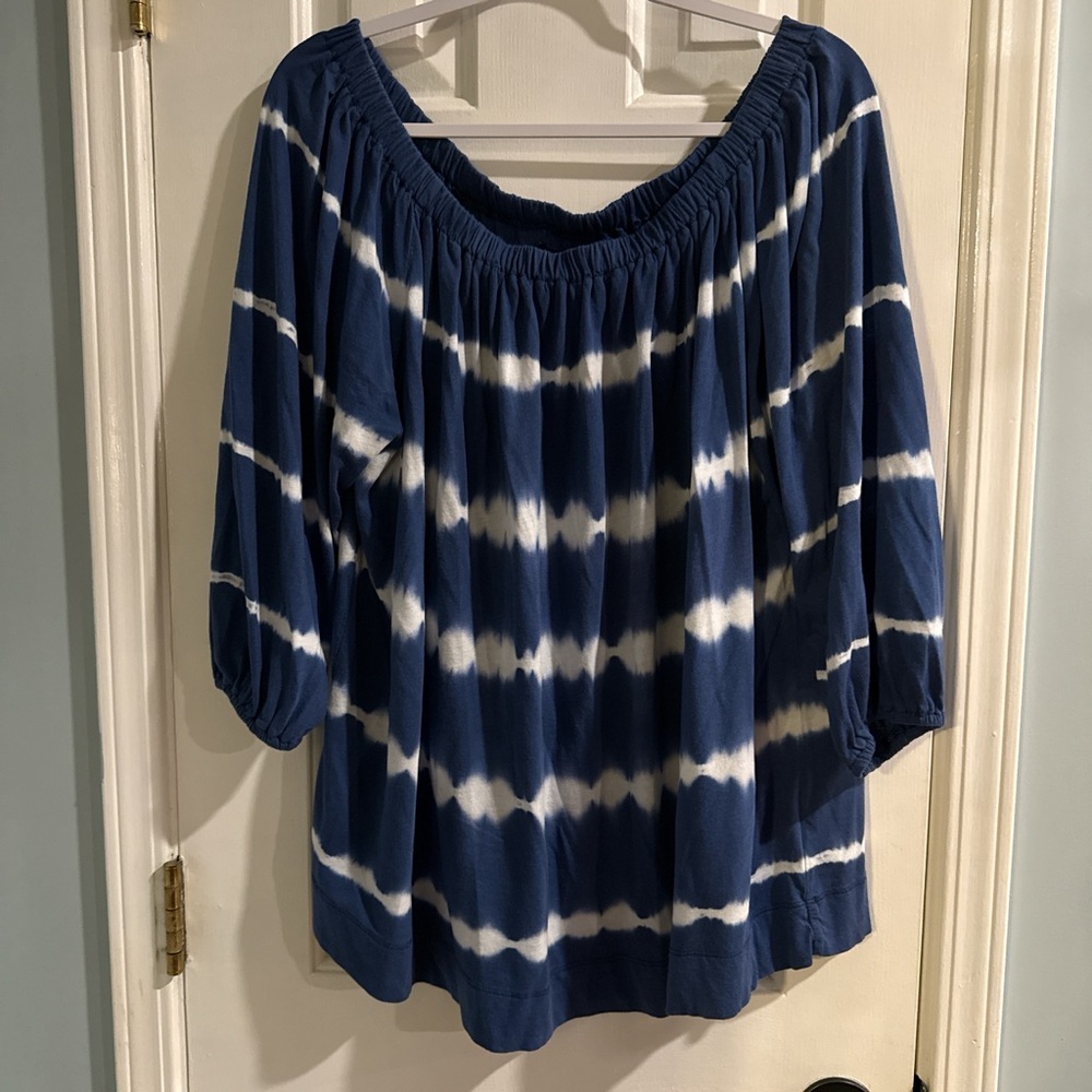 Chaps Blue and White Women's Blouse